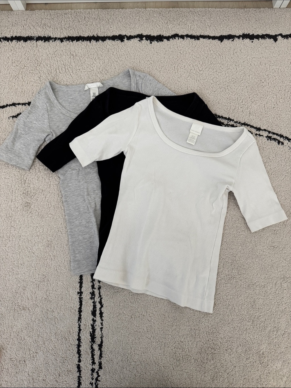 H&M Scoop Neck Ribbed Tees - White, Black & Gray (3-Pack)